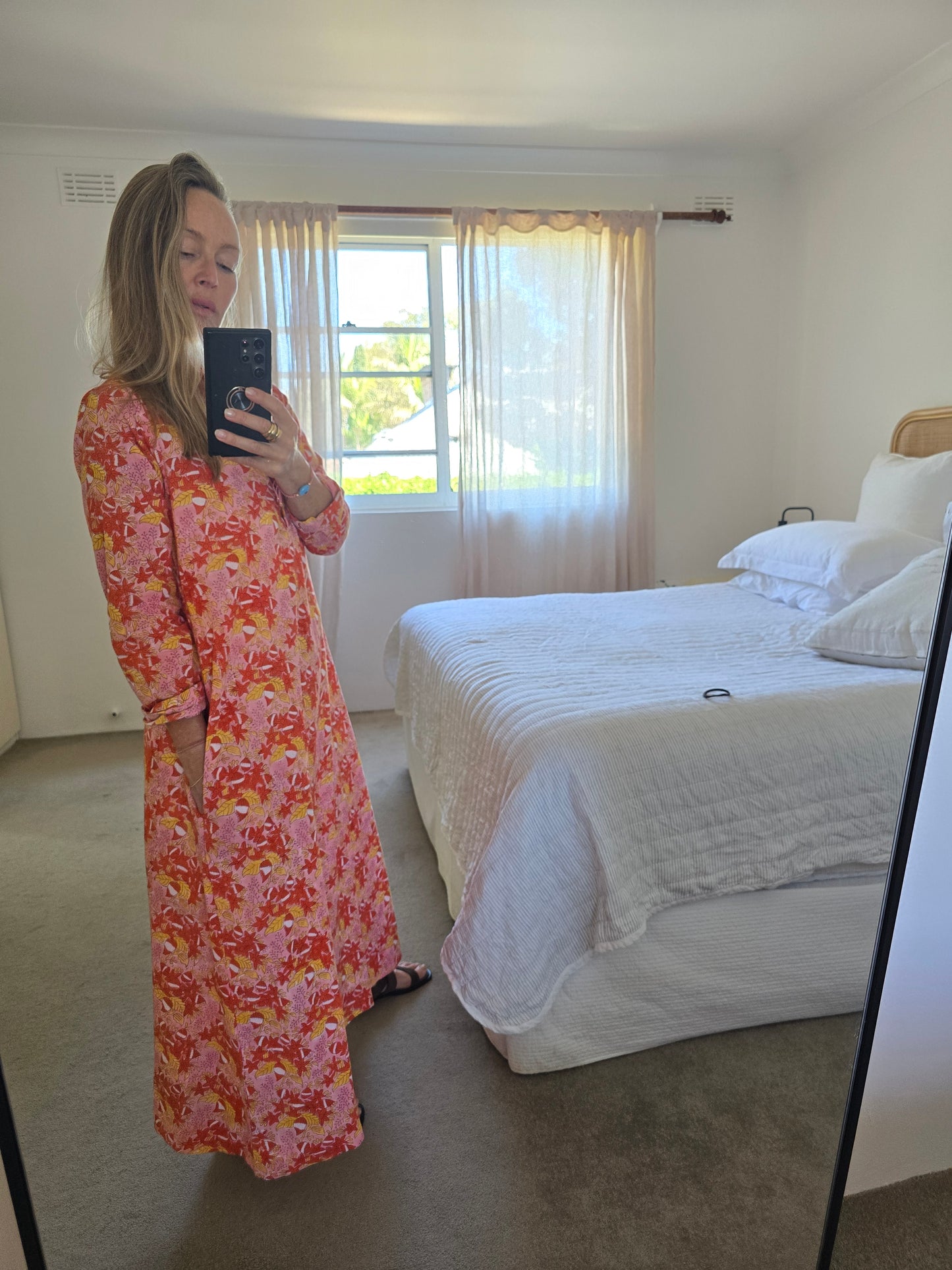 Avni Kaftan - Bloom