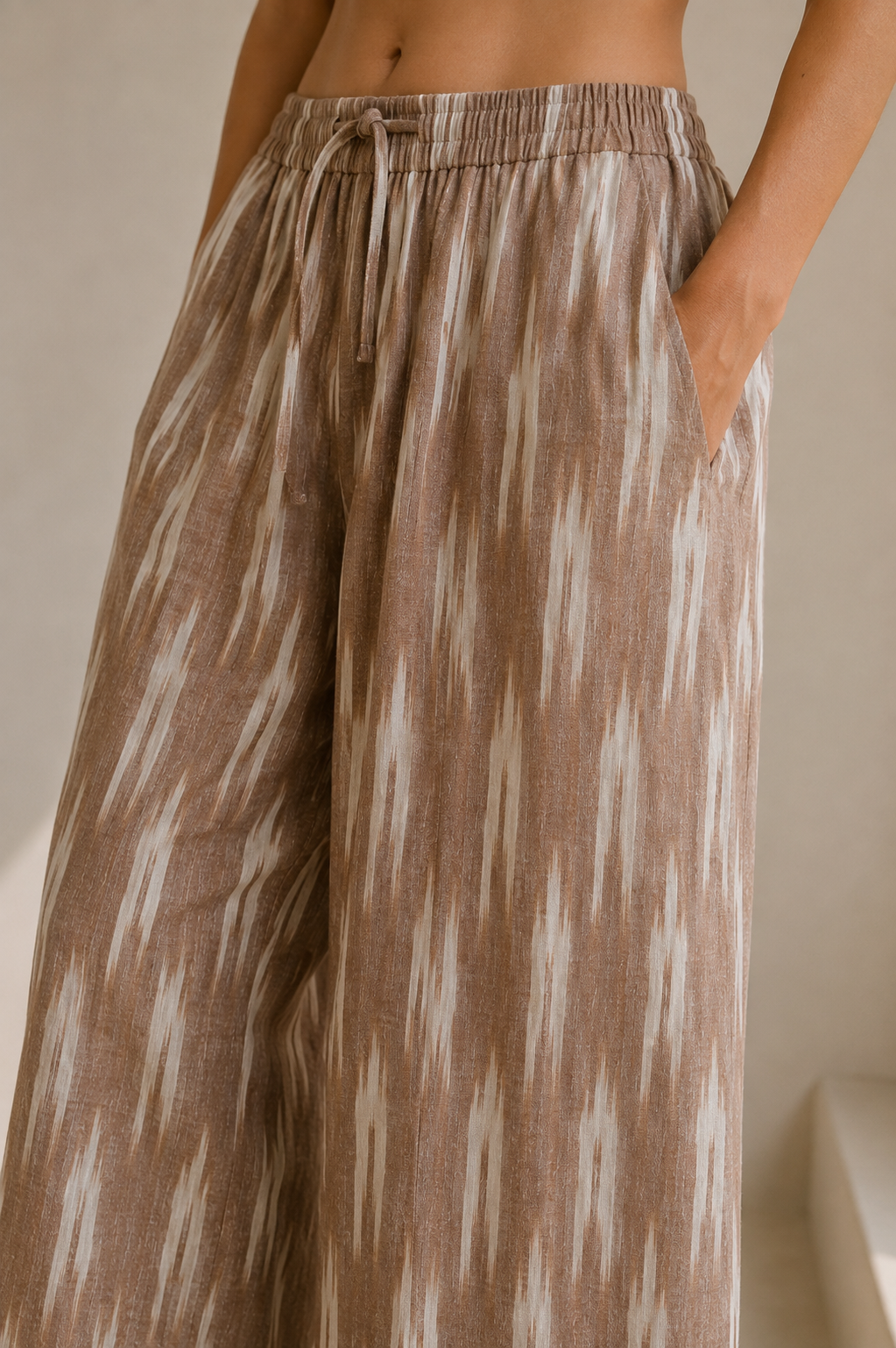Relaxed Wide Leg
