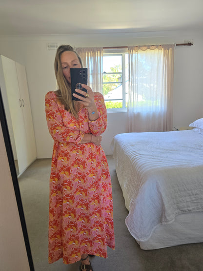 Avni Kaftan - Bloom