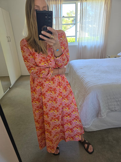 Avni Kaftan - Bloom
